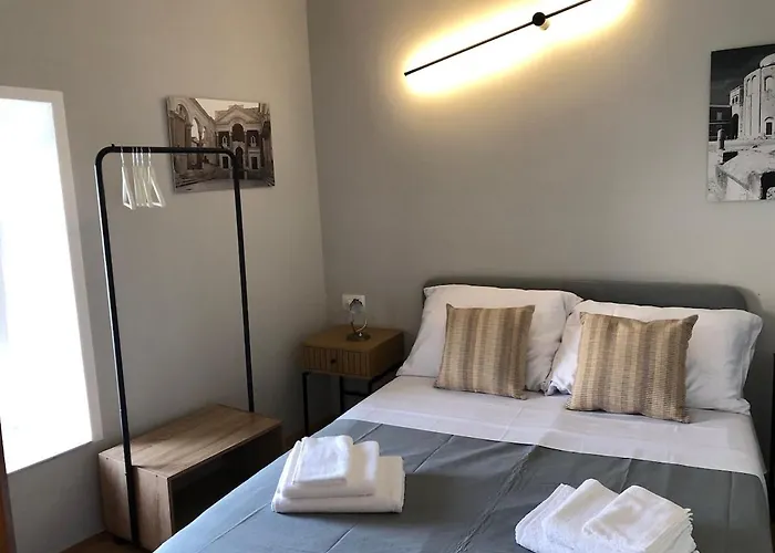 Zentrum, Ganzes Haus Fuer Traumhaften Urlaub Holiday home *